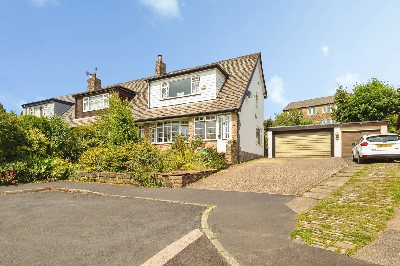 2 bed property for sale — Burnside Close, Stalybridge, Greater Manchester, SK15