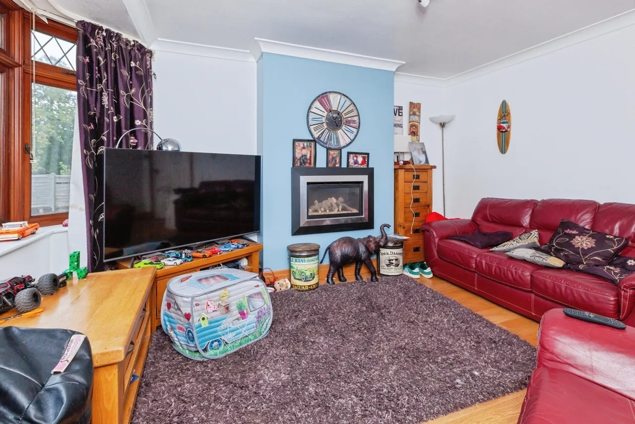 Holmfield Avenue East, Leicester, LE3, photo 4