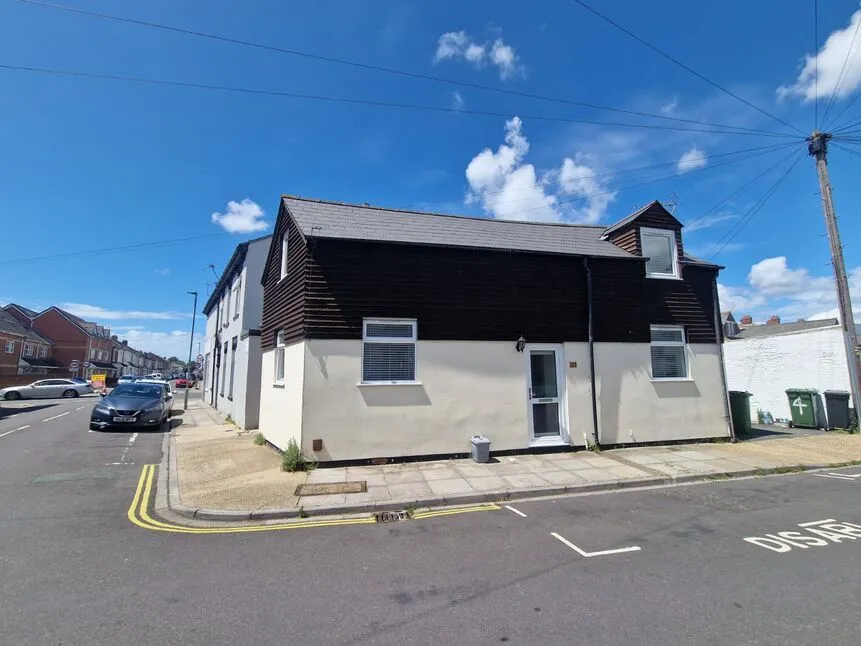 Station Road, Portsmouth, Hampshire, PO3, photo 8
