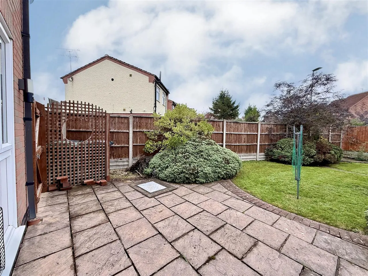 Cumbrian Way, Shepshed, photo 15