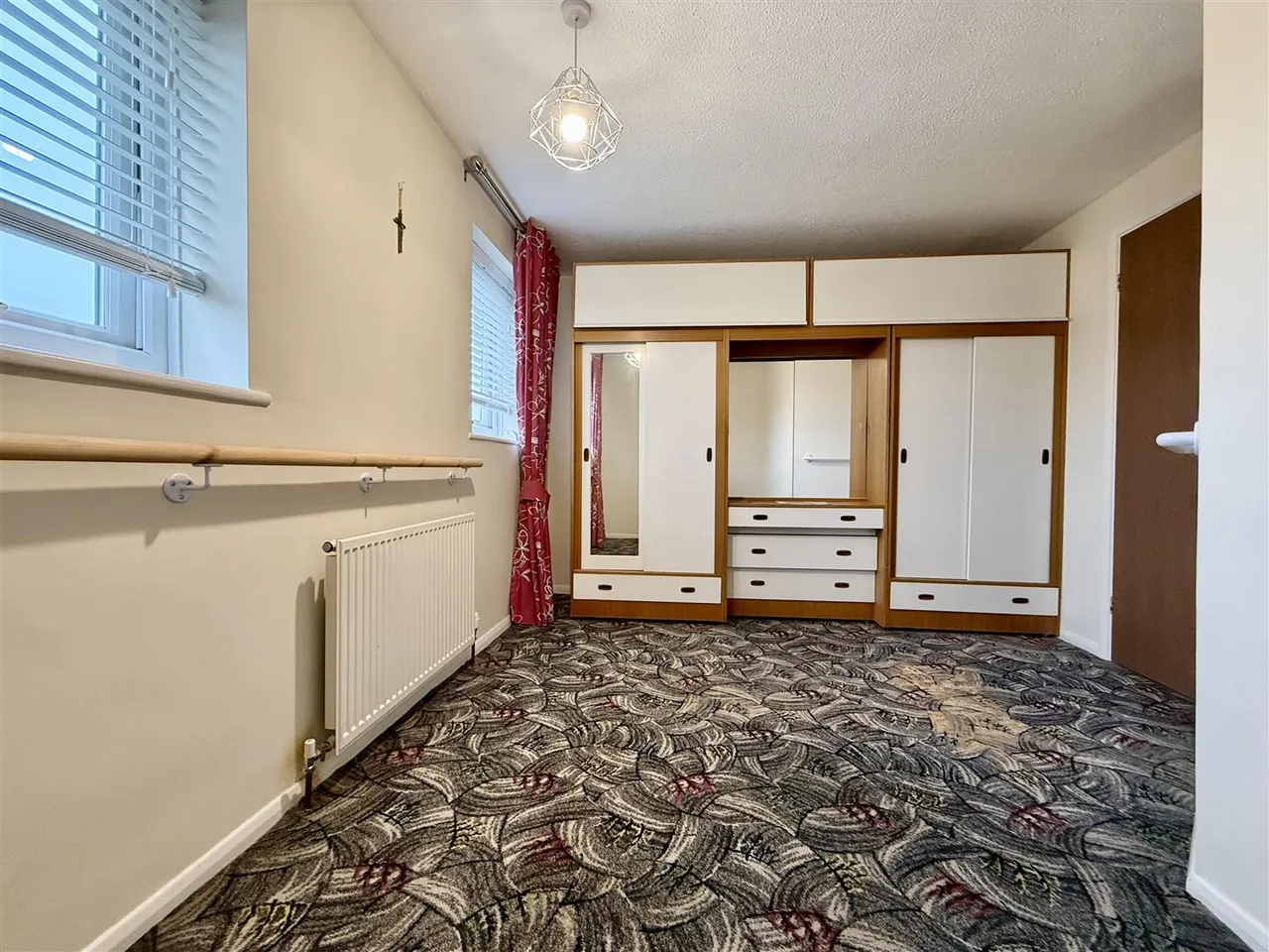 Cumbrian Way, Shepshed, photo 11