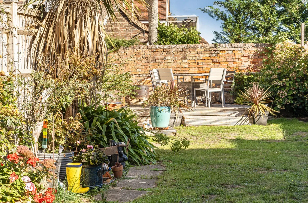 Towers Garden, Havant, PO9, photo 19
