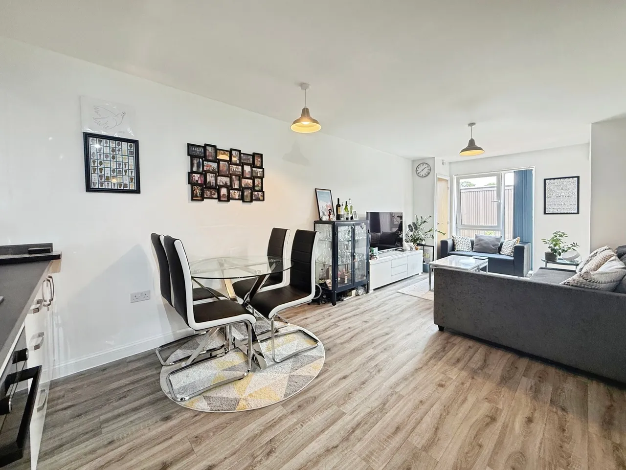 Robertson Way, Basingstoke, Hampshire, RG21 6BJ, photo 3