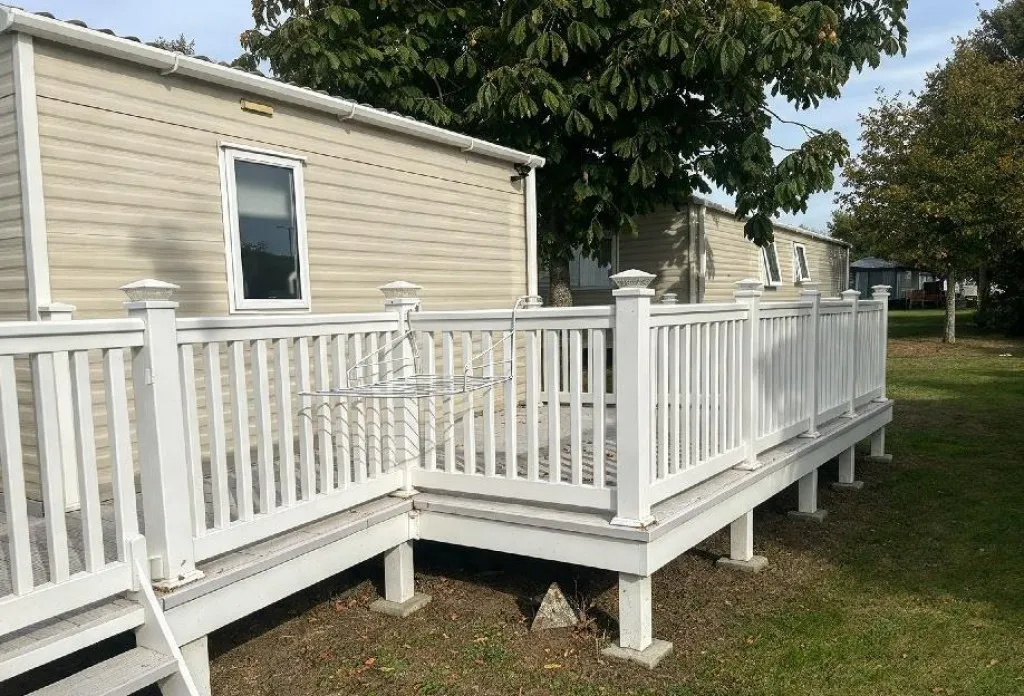 Clacton, CO16, photo 3
