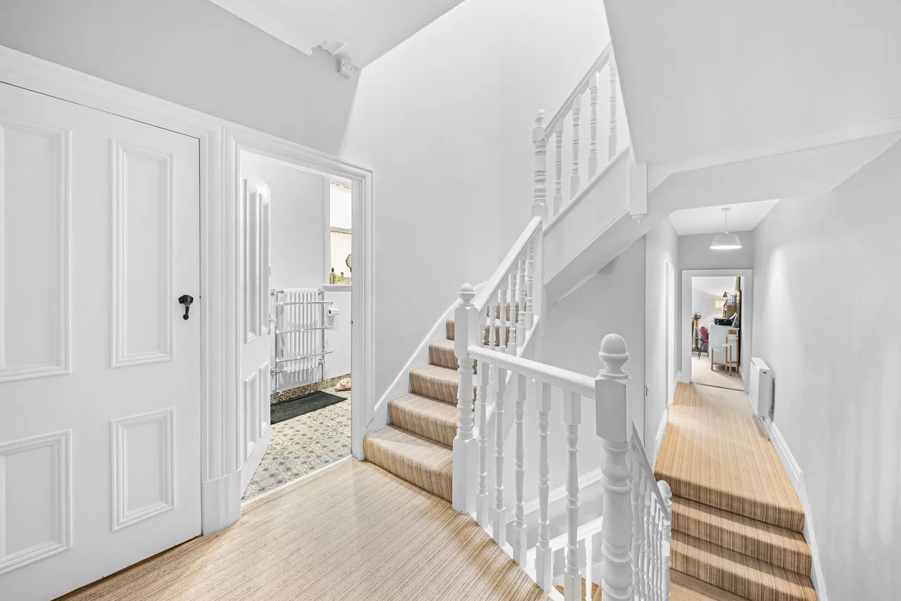 Spring Grove, Harrogate, HG1, photo 17