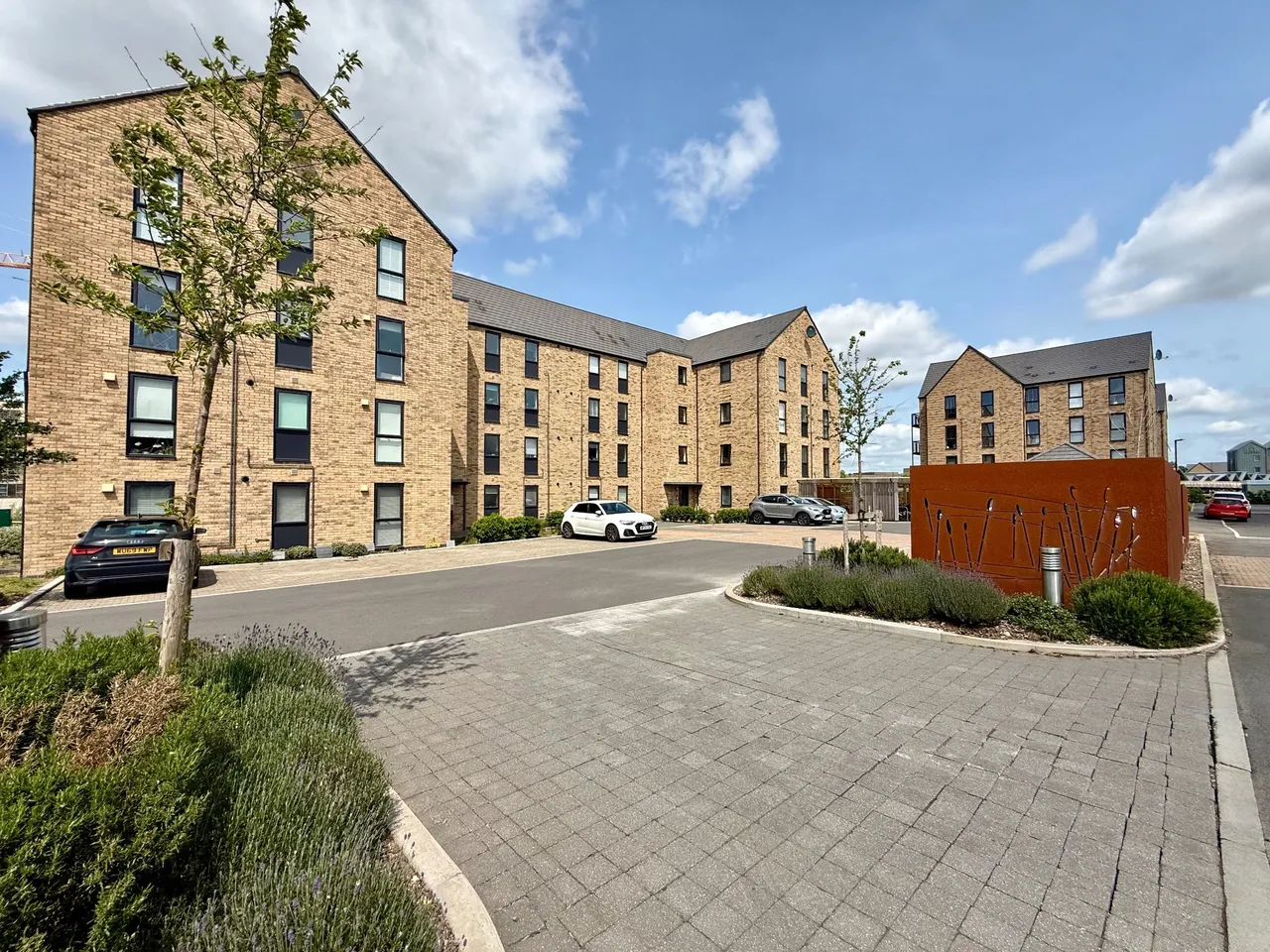 Beckett Strand, Swindon, Wiltshire, SN1 7DG, photo 3