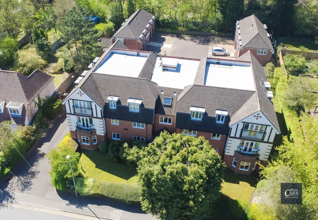 2 bed flat for sale, Roman Place, Streetly, B74