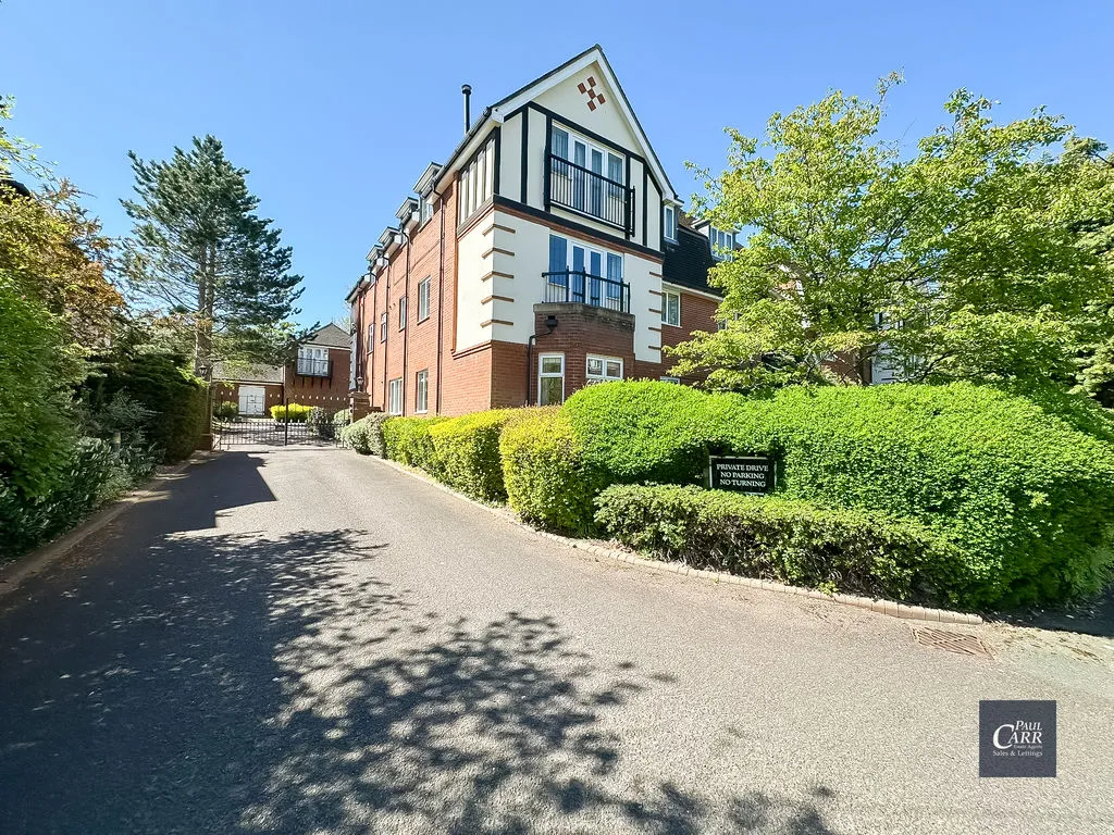 Roman Place, Streetly, B74, photo 24