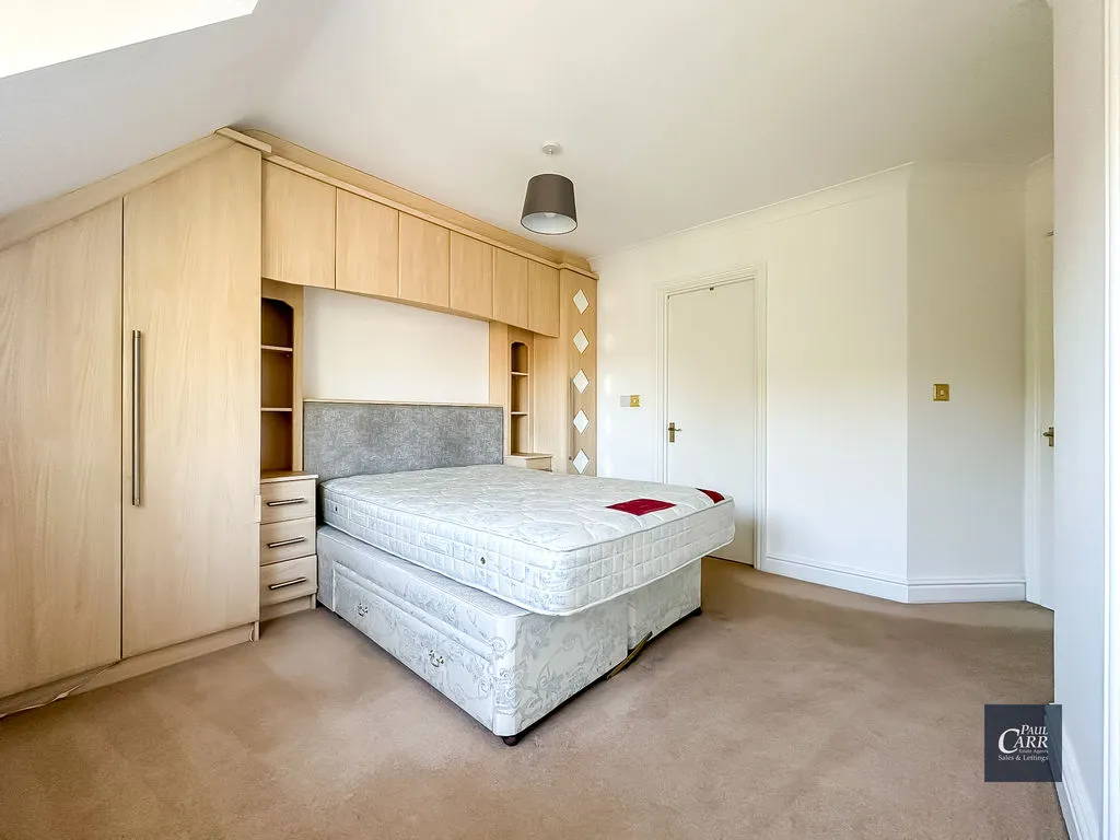 Roman Place, Streetly, B74, photo 11