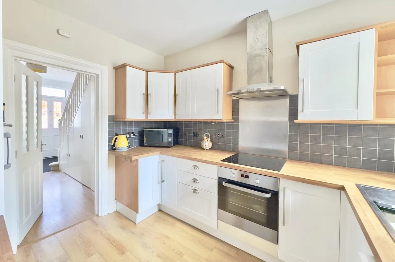 Acland Road, BH9, photo 11