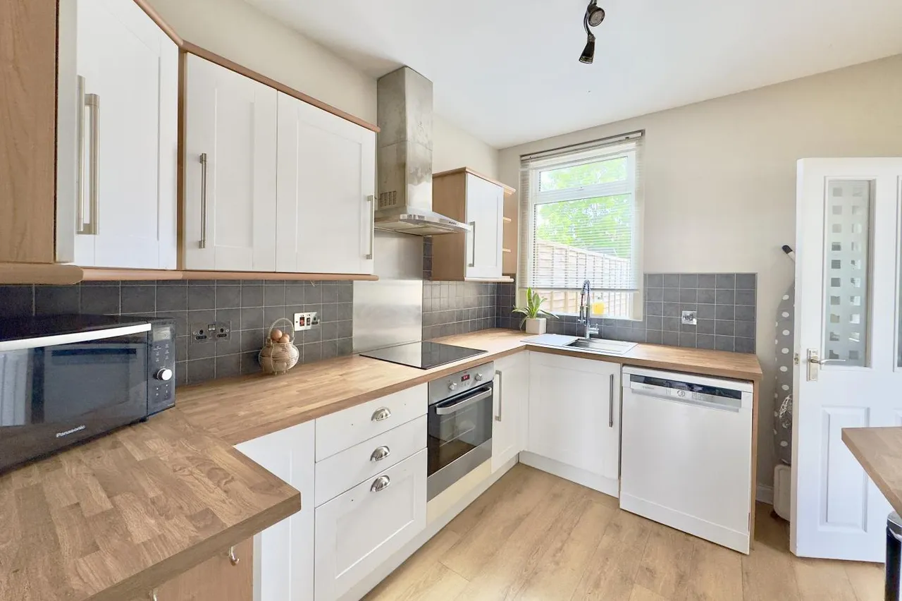 Acland Road, BH9, photo 8