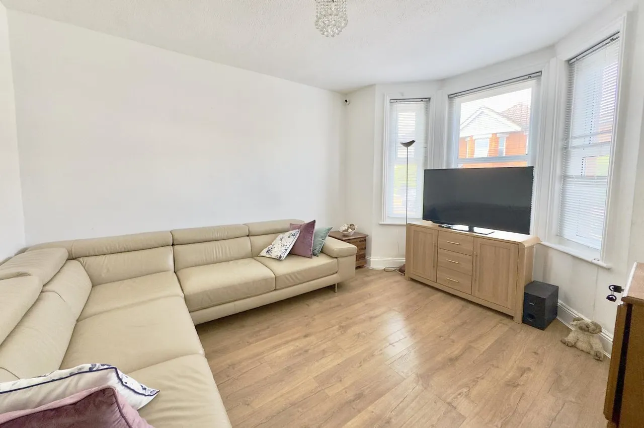 Acland Road, BH9, photo 7
