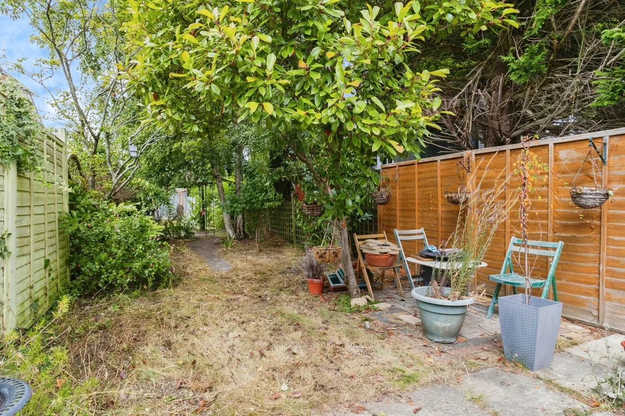 Oxford Road, Calne, SN11, photo 10