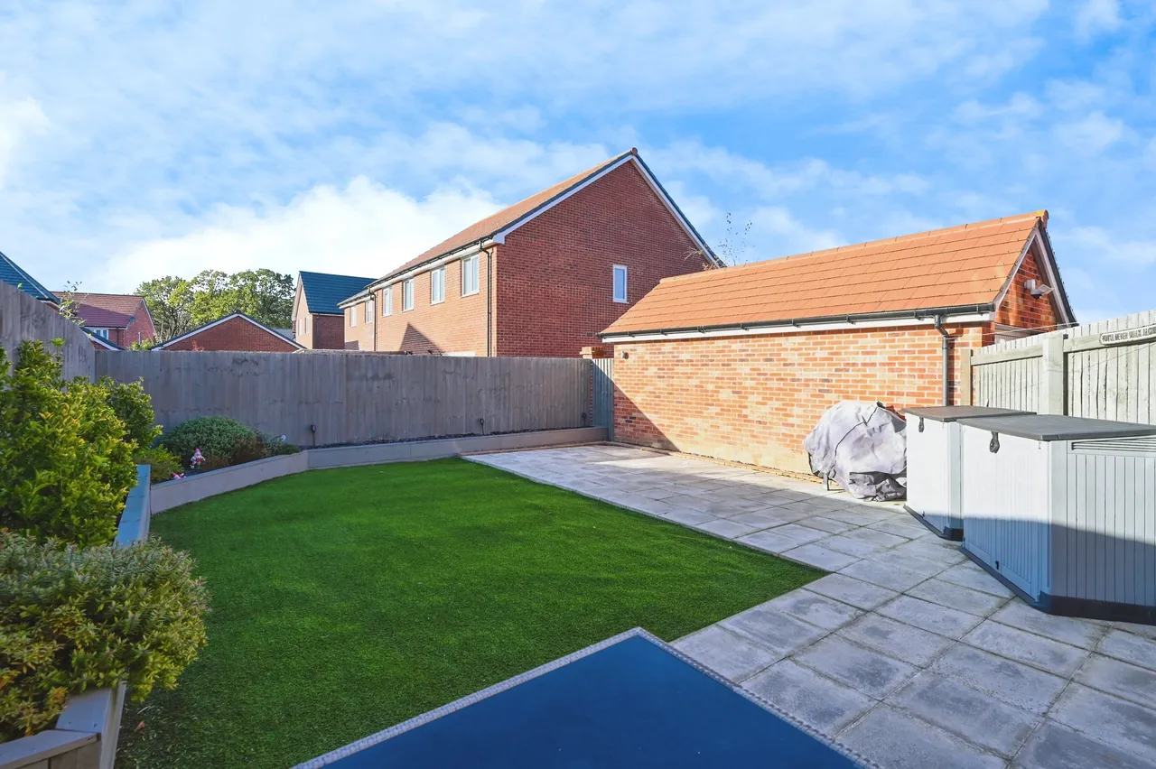 Wharford Lane, Runcorn, WA7, photo 16