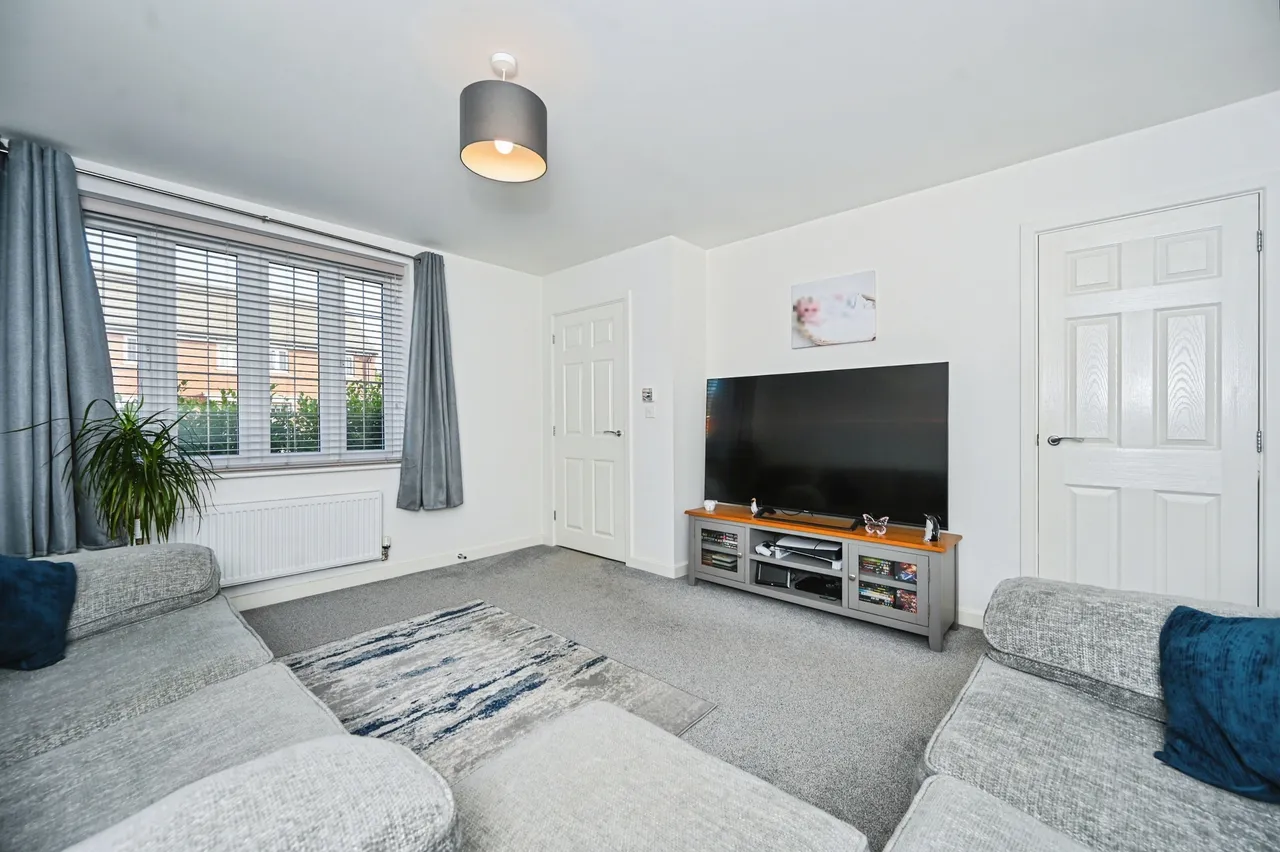 Wharford Lane, Runcorn, WA7, photo 3