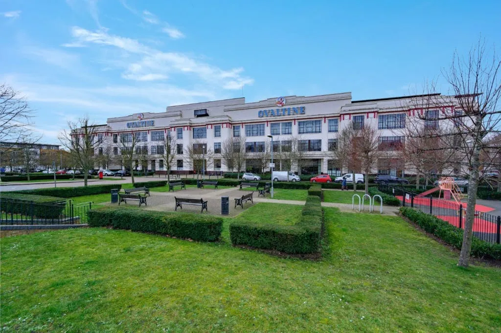 1 bed flat for sale — Ovaltine Court, Ovaltine Drive, Kings Langley, WD4 8GX