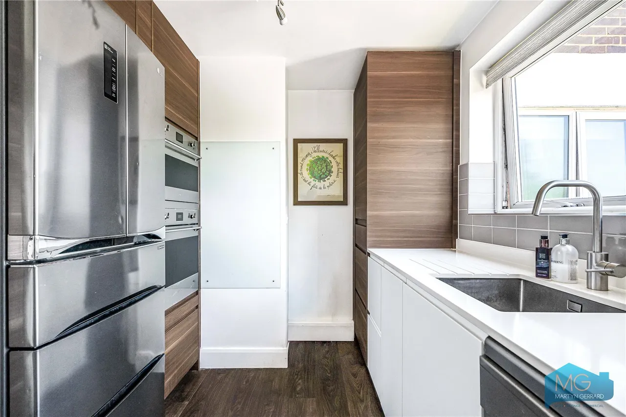 Oakleigh Road North, Whetstone, N20, photo 9