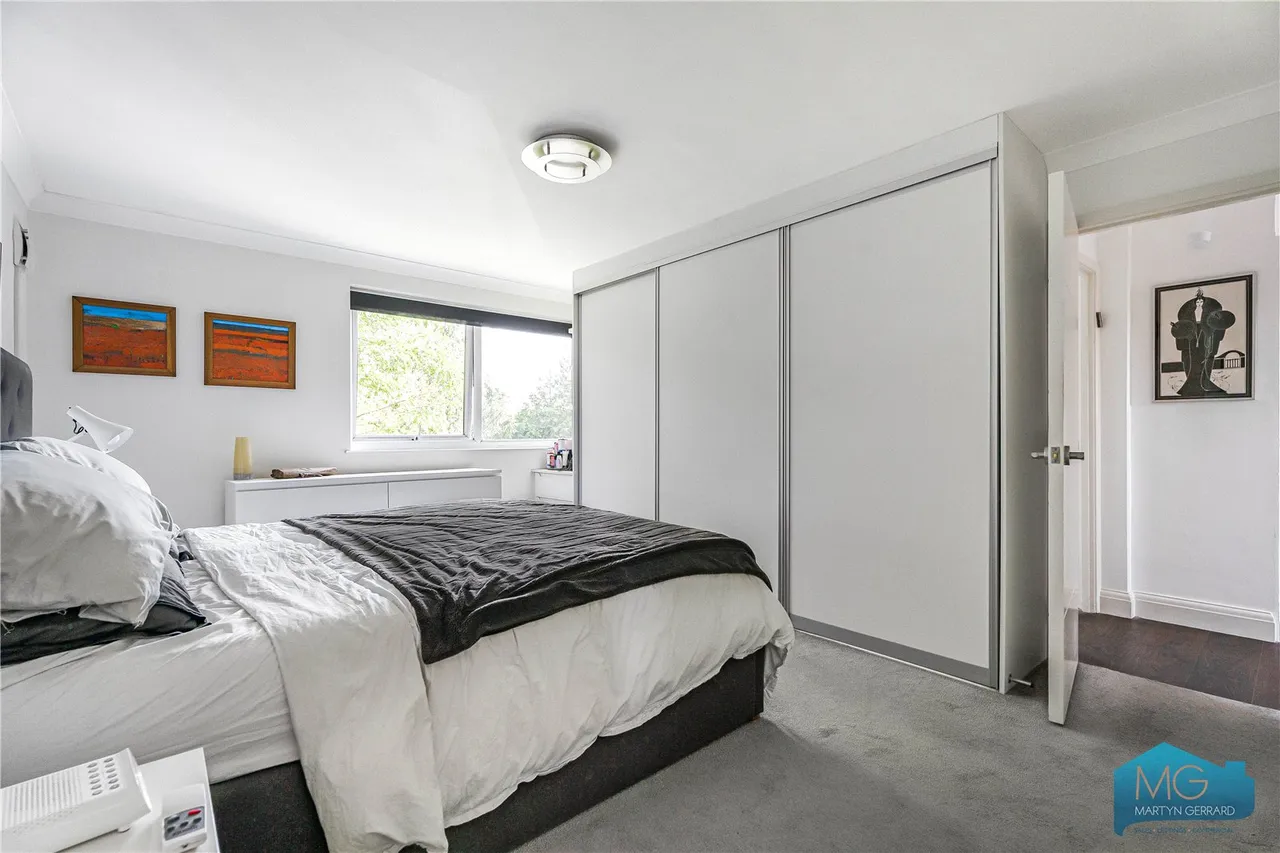 Oakleigh Road North, Whetstone, N20, photo 15