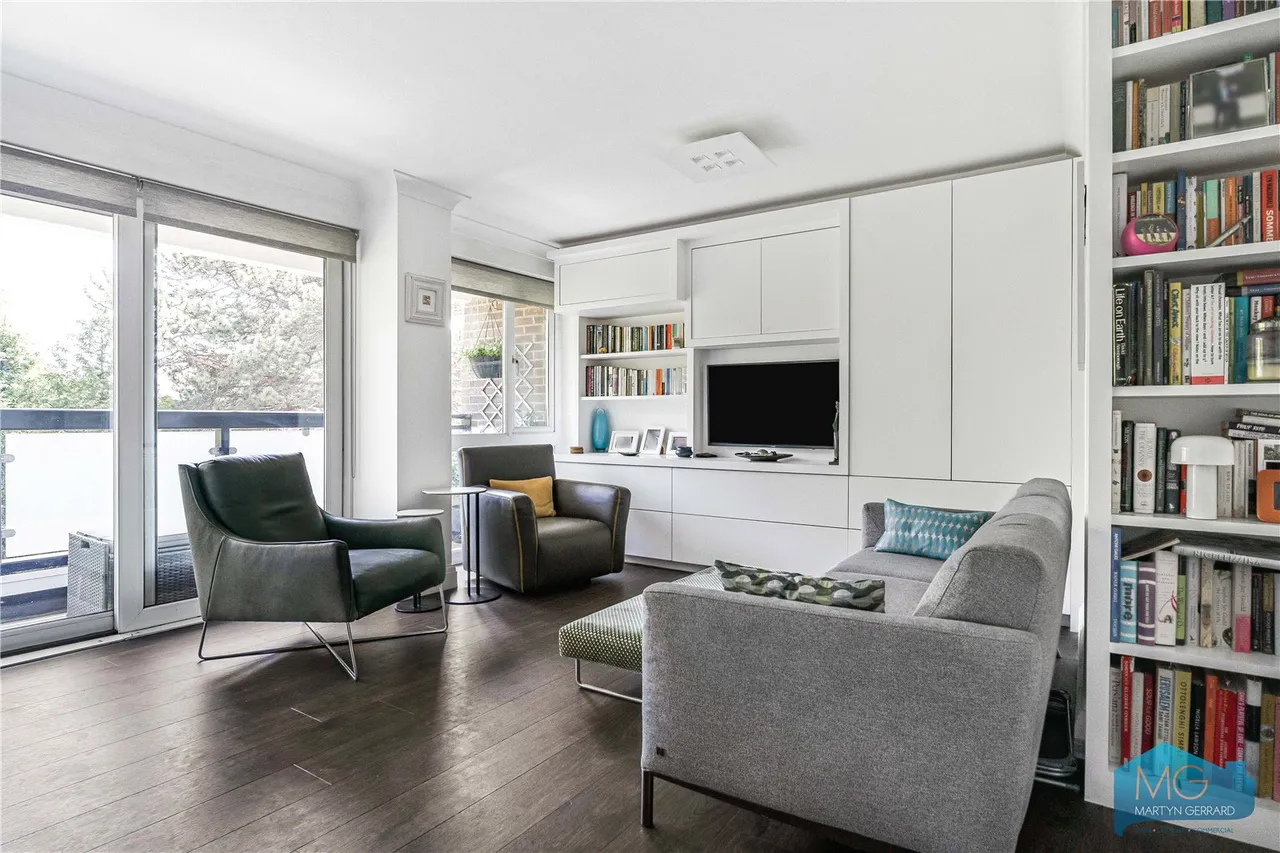 Oakleigh Road North, Whetstone, N20, photo 3