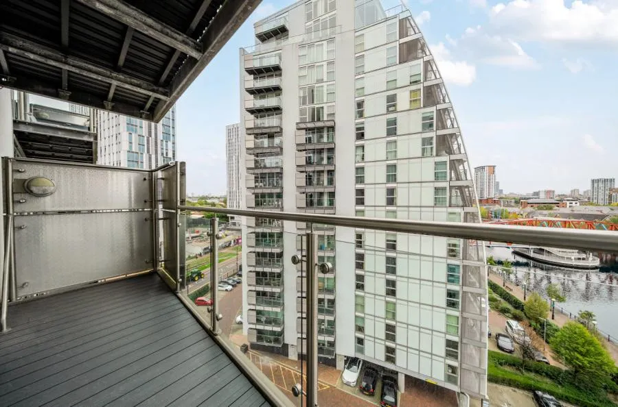 The Quays, Salford, M50, photo 11