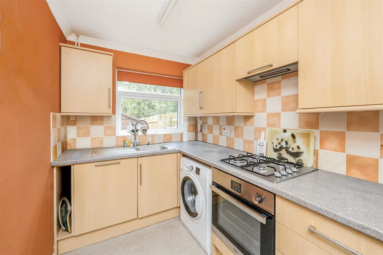Mantell Close, Lewes, East Sussex, BN7 2EZ, photo 7