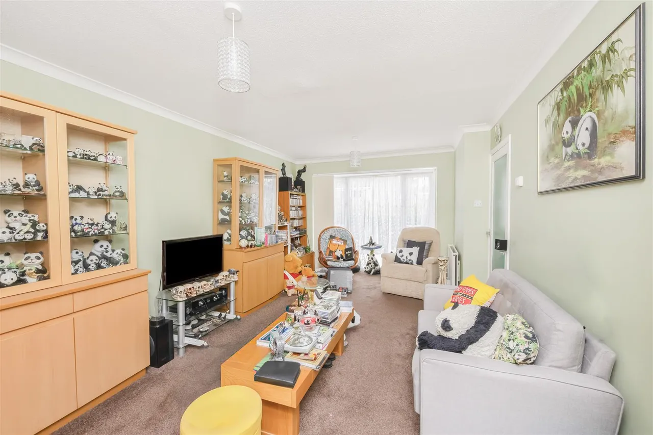 Mantell Close, Lewes, East Sussex, BN7 2EZ, photo 2