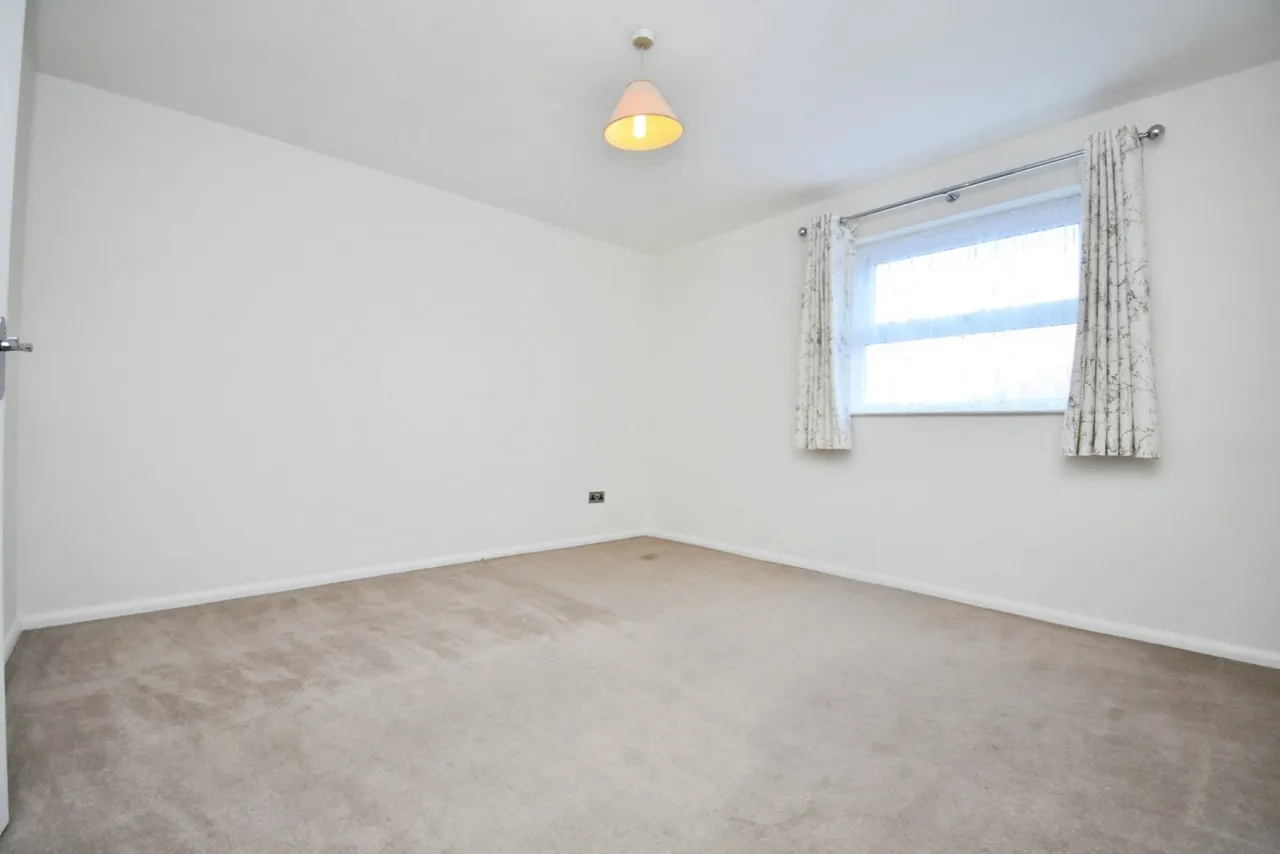 Greenwood Close, Sidcup, DA15, photo 6