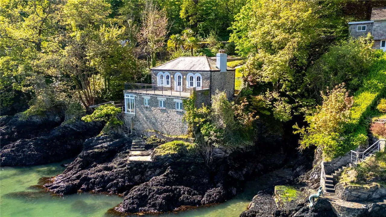 Castle Road, Dartmouth, Devon, TQ6 0JN, photo 2