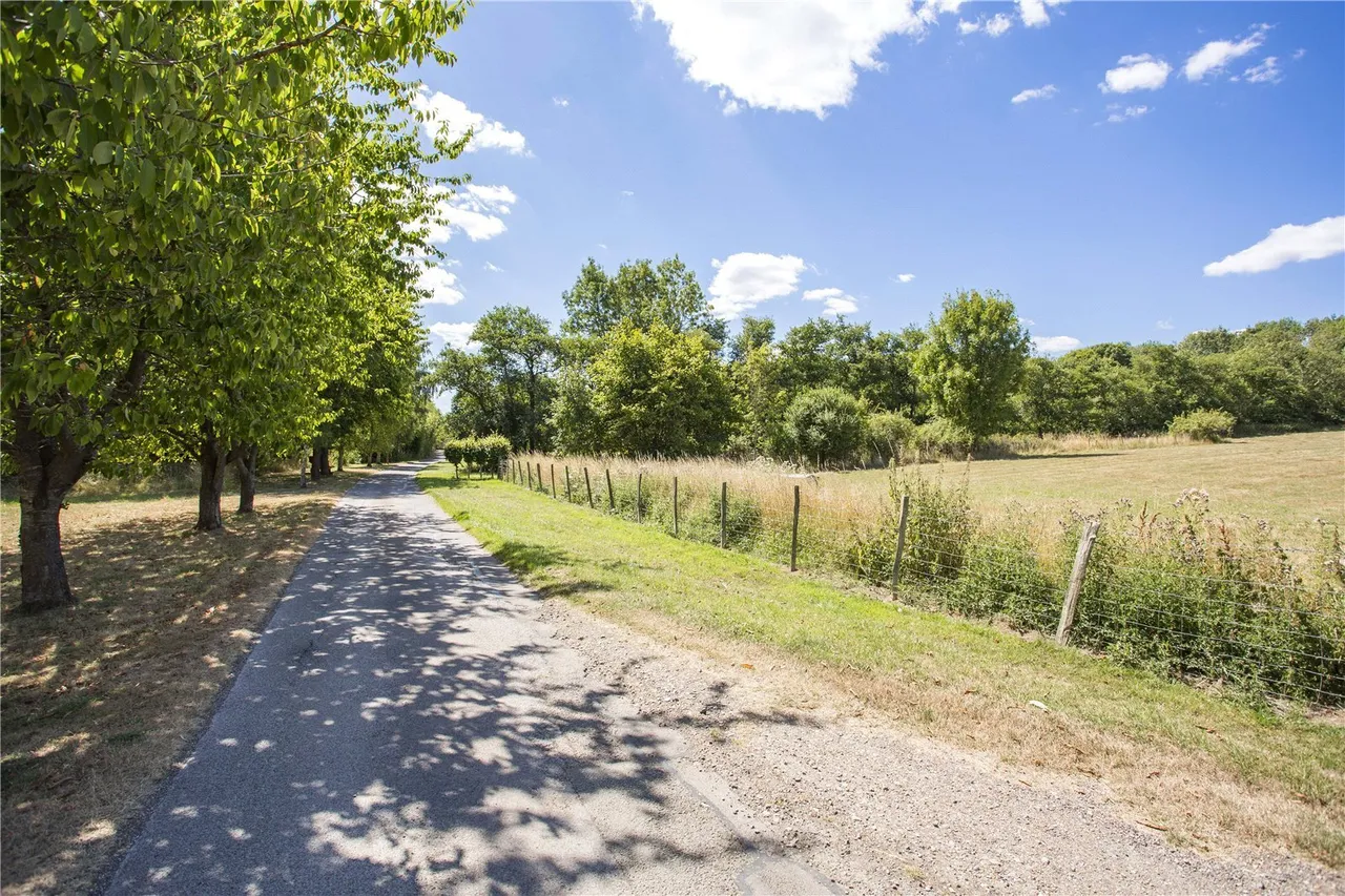 Crittenden Road, Matfield, TN12, photo 20