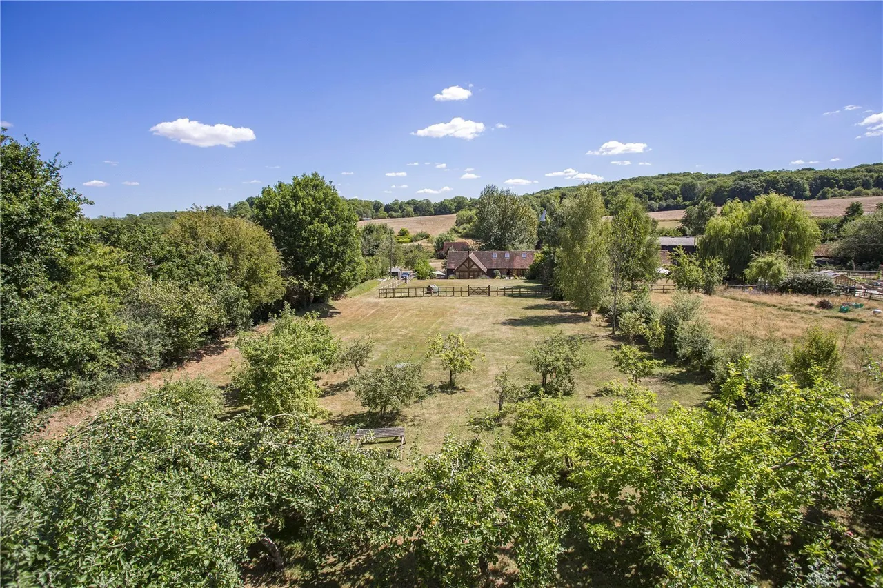 Crittenden Road, Matfield, TN12, photo 4