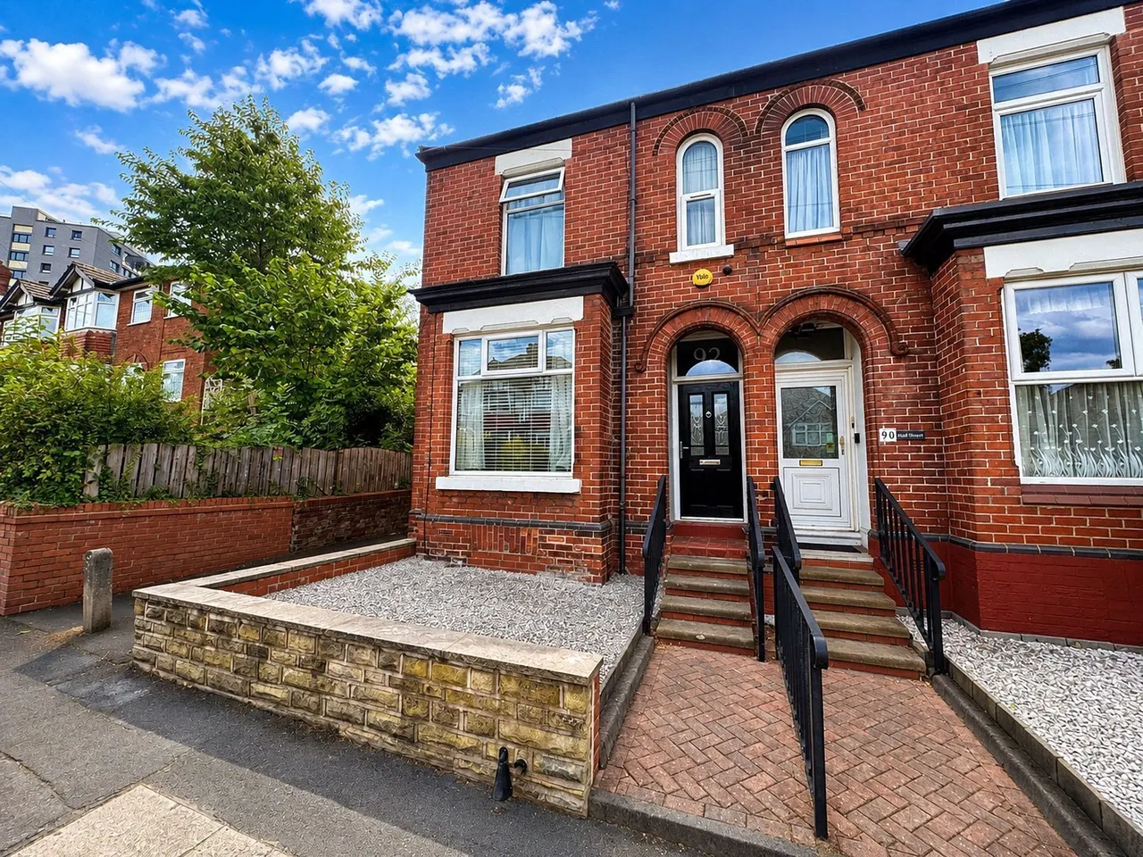 3 bed house for sale — Hall Street, Stockport, Greater Manchester, SK1