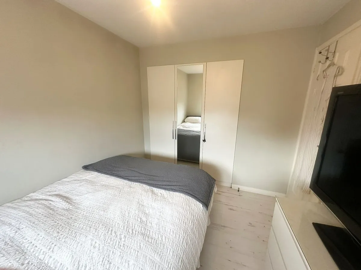 Romford, RM3, photo 19