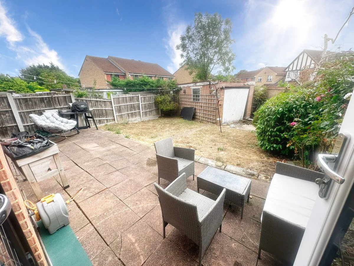 Romford, RM3, photo 23