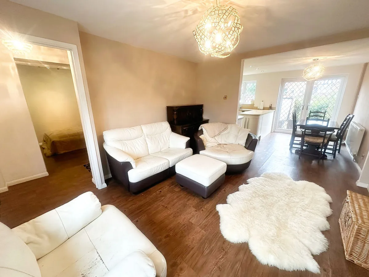 Romford, RM3, photo 8