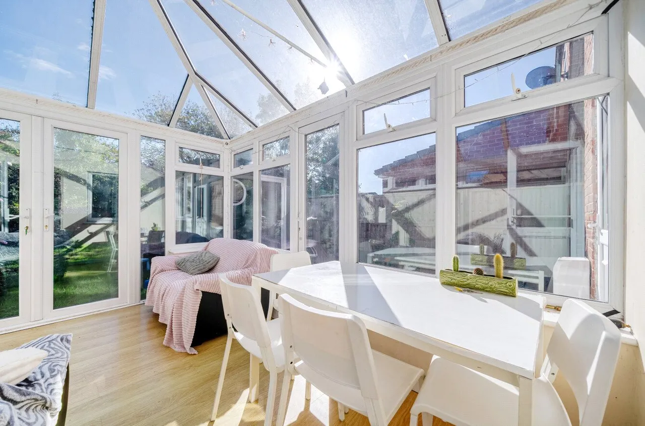 Beckingham Road, Guildford, GU2, photo 19