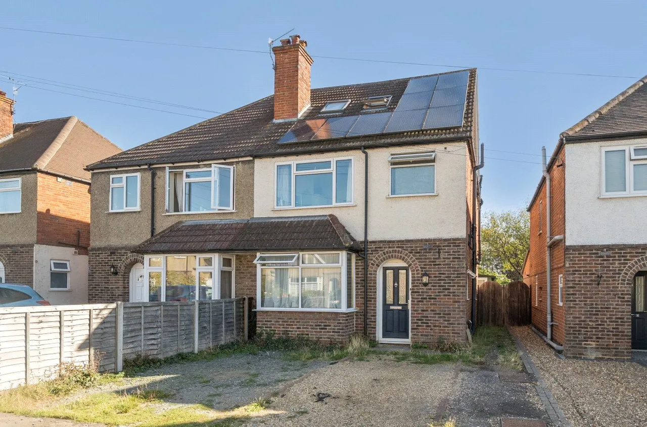 6 bed house for sale, Beckingham Road, Guildford, GU2