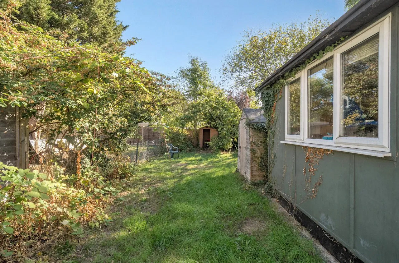 Beckingham Road, Guildford, GU2, photo 20