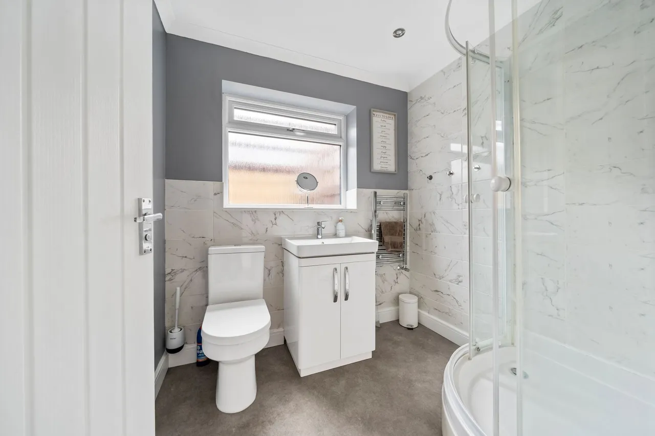 New Barn Avenue, Ashton-In-Makerfield, WN4, photo 14