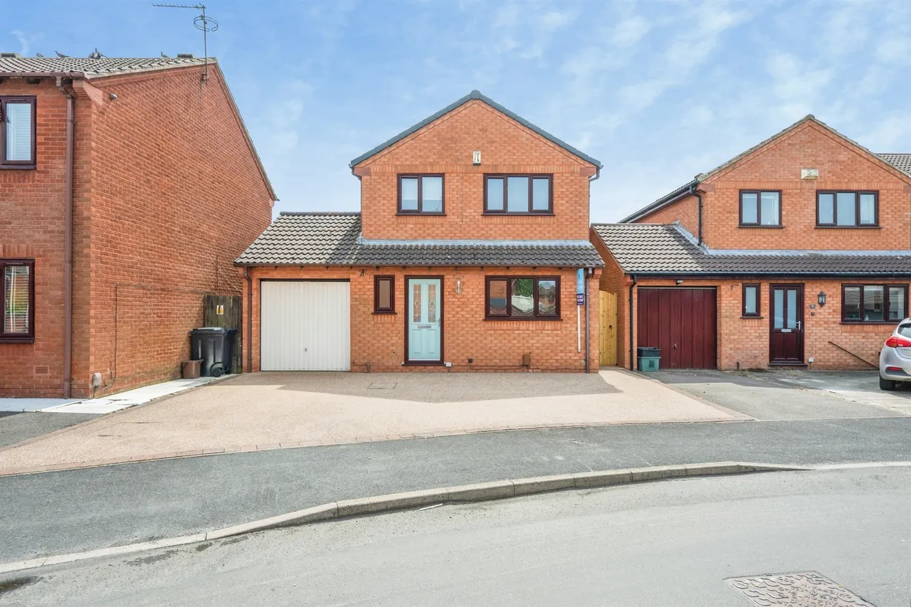 4 bed house for sale, Merrybower Close, Stenson Fields, DE24