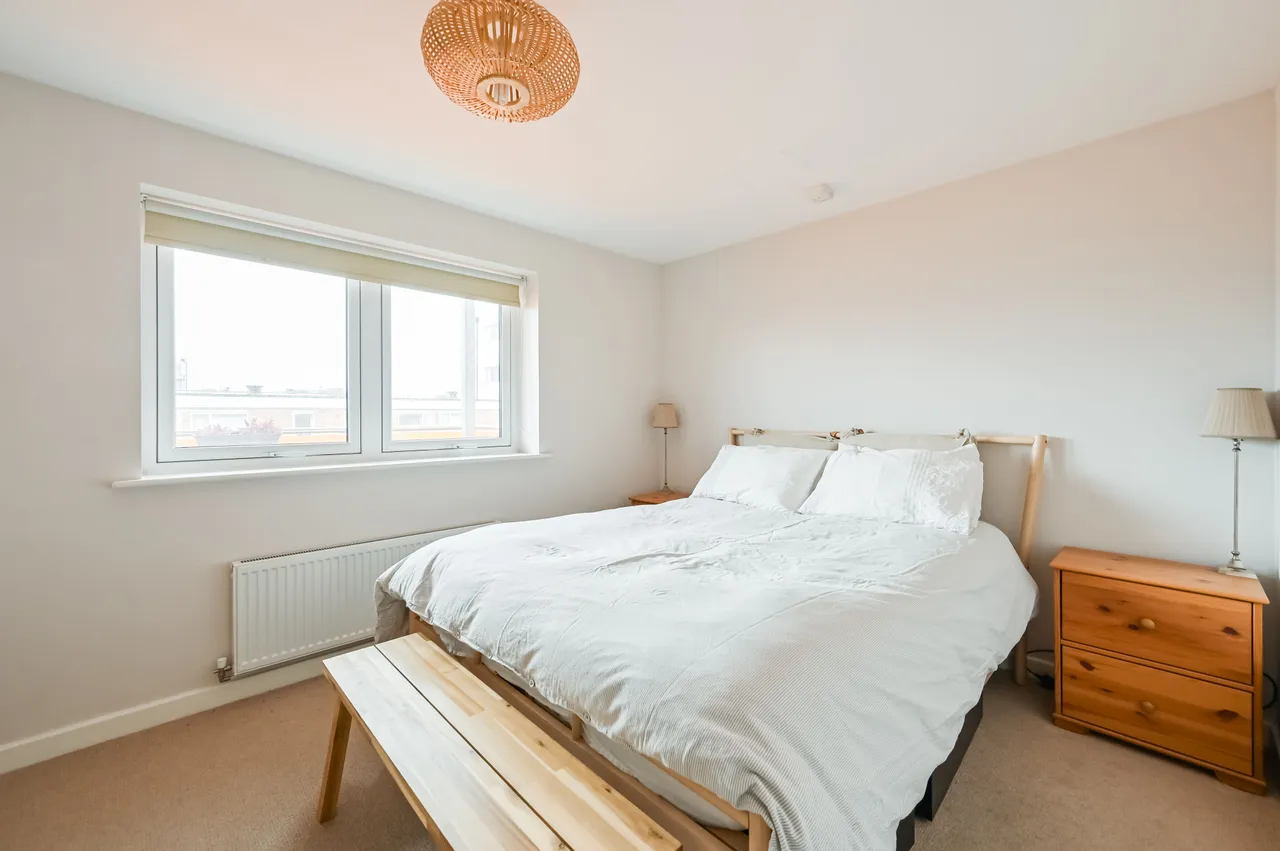 Flat 8, Chaplin Court, 20 Joseph Street, London, photo 4