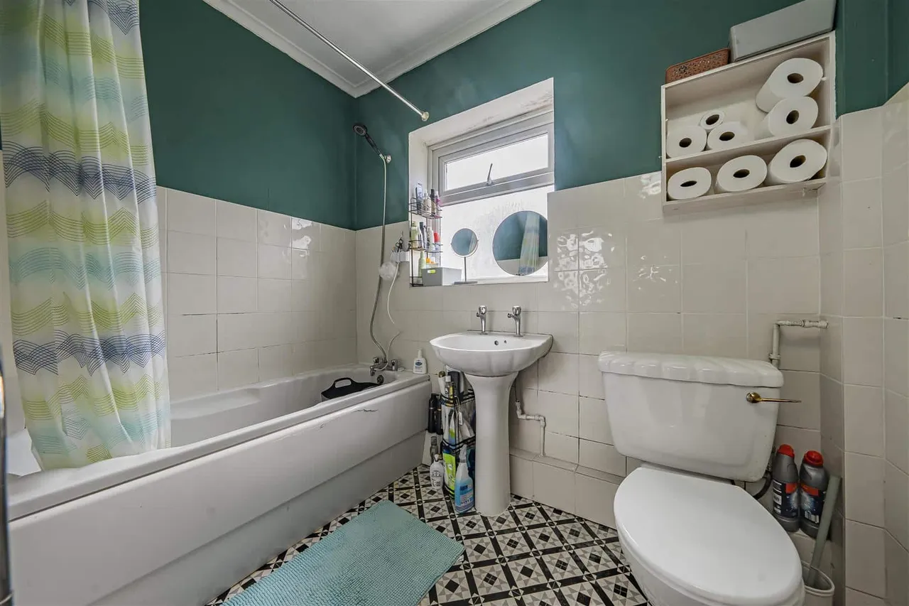 Vale Road, Windsor, SL4 5JY, photo 10
