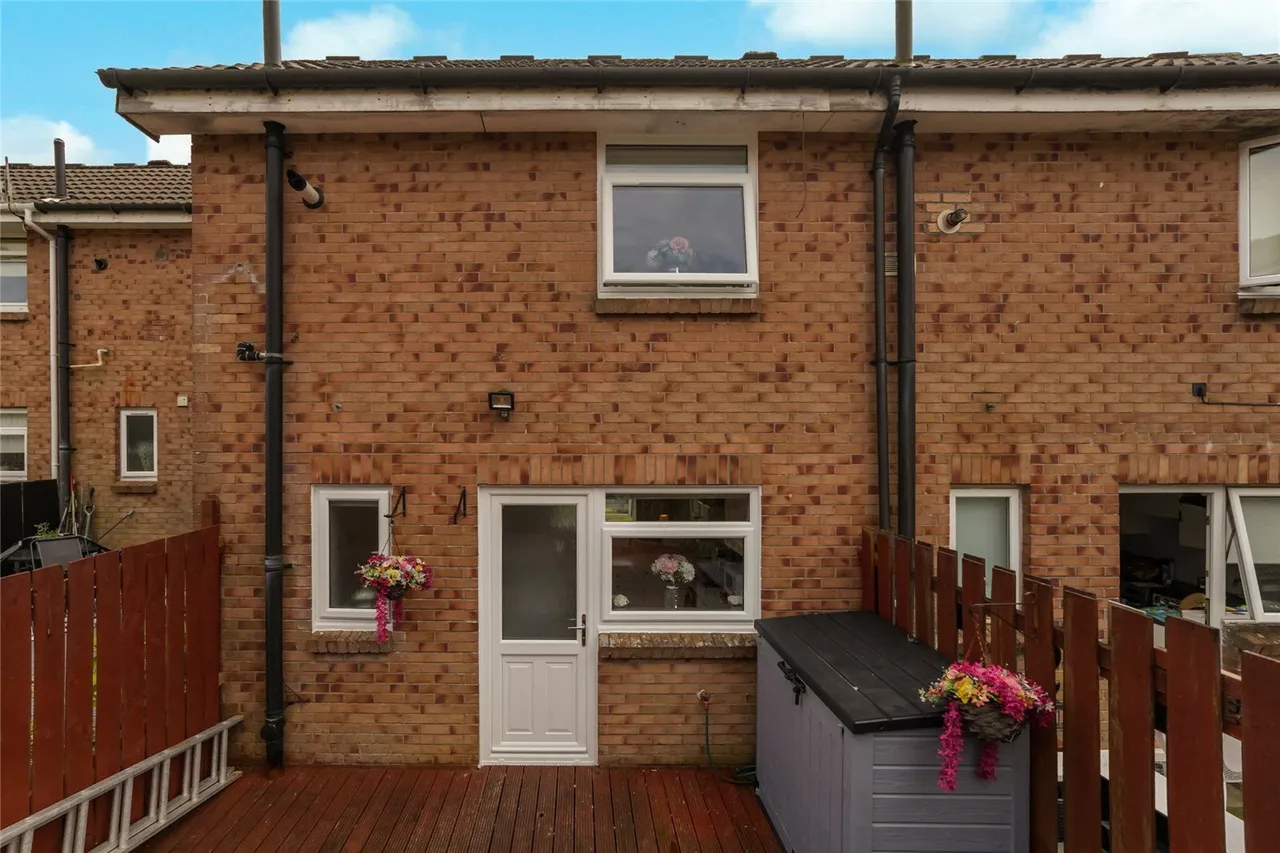 Auchneagh Crescent, Greenock, Inverclyde, PA16, photo 12
