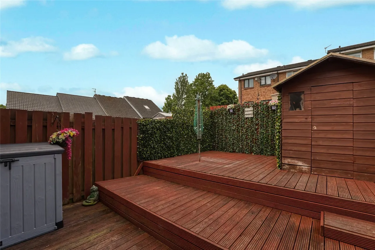 Auchneagh Crescent, Greenock, Inverclyde, PA16, photo 15