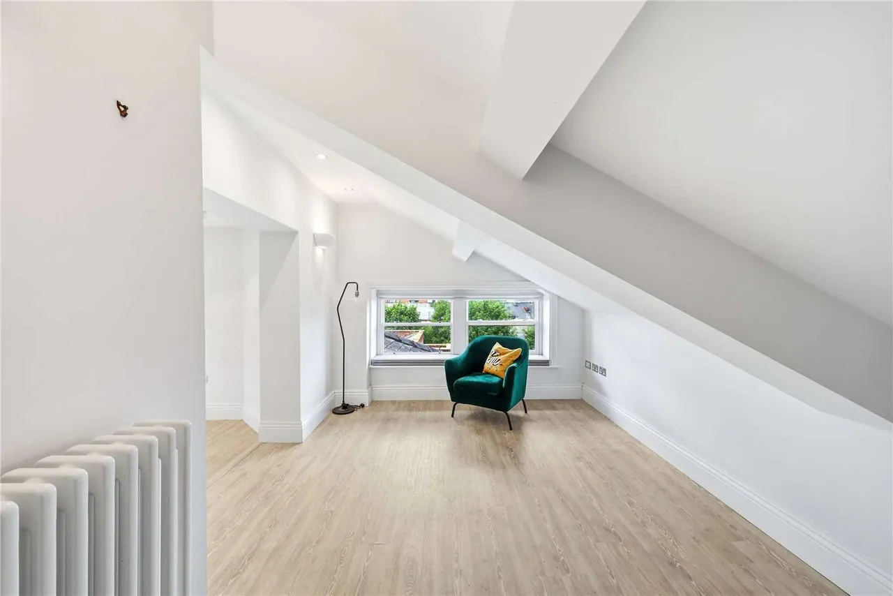 Lawrence Road, Altrincham, WA14 4RE, photo 6