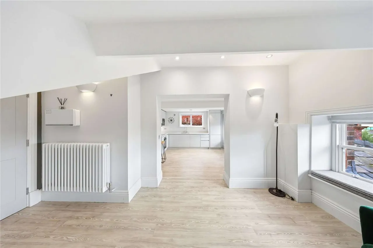 Lawrence Road, Altrincham, WA14 4RE, photo 5