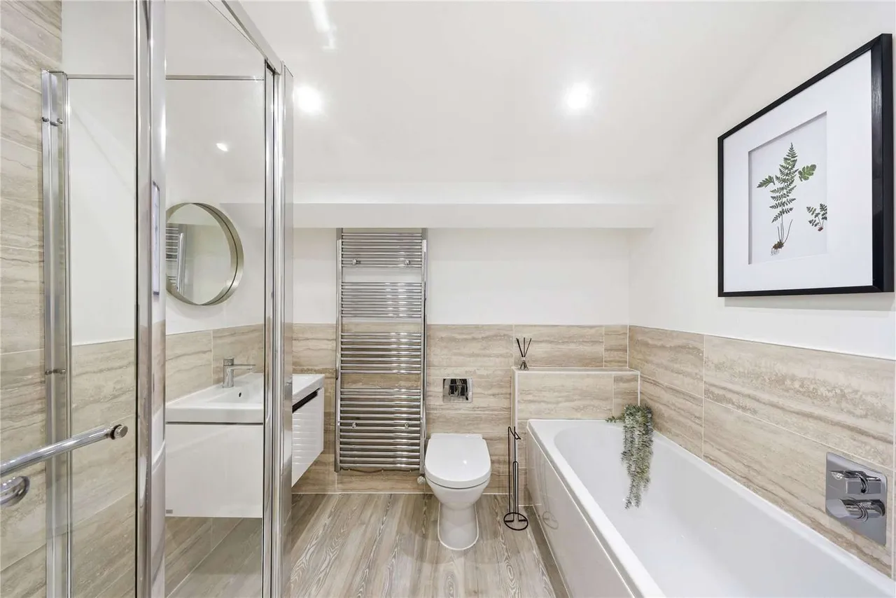 Lawrence Road, Altrincham, WA14 4RE, photo 10