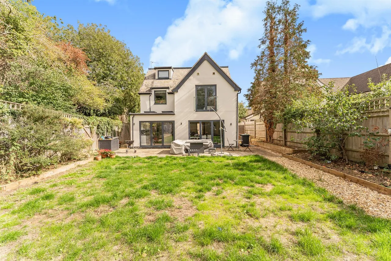 Hensington Close, Woodstock, OX20, photo 13