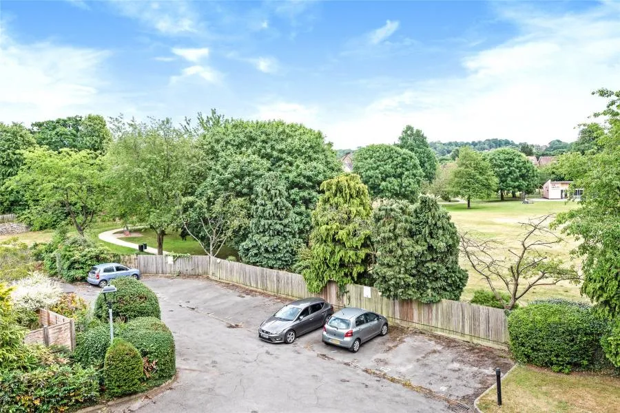 Lynwood Road, Redhill, RH1, photo 7