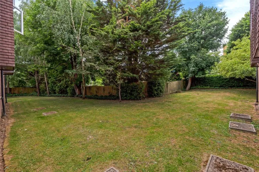 Lynwood Road, Redhill, RH1, photo 10