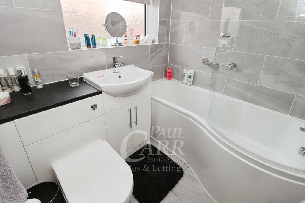 Hillside Crescent, Pelsall, WS3, photo 9